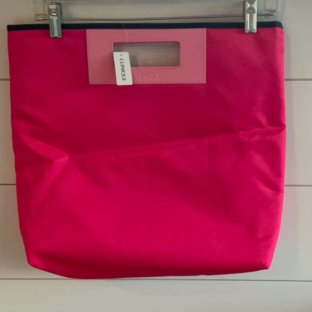 Clinique tote